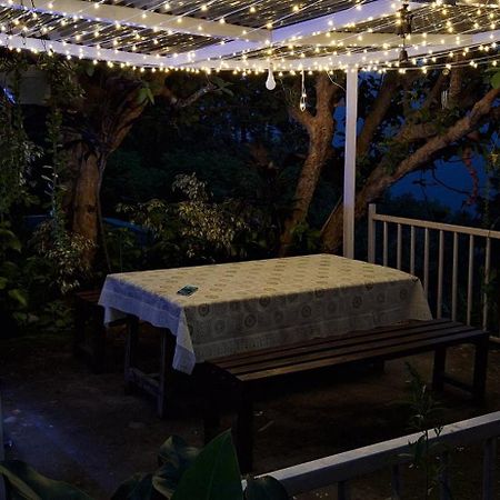 Aaravi Garden Homestay Kalimpong Kültér fotó